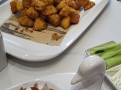 -梅利汴京烤鸭•开封豫菜地标店(铁北街店)