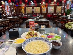 -老北京炸酱面大王.铜锅涮肉(朝阳门店)