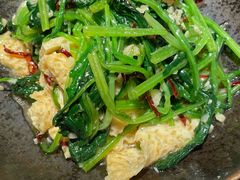 -纳鲁孜·新疆特色餐厅(上海悦荟广场店)