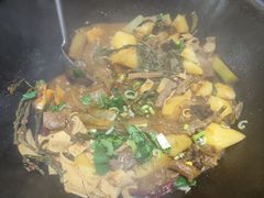 -东北农家院·铁锅炖(莘庄店)
