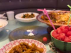 -巴特餐饮6加1音乐餐吧·新疆菜