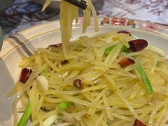 -耙吉吉川味小酒馆(本地人回头店)
