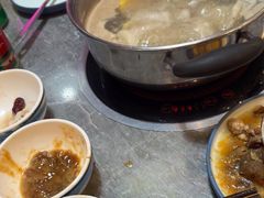 -罗二娘·鲜切牛自助火锅(罗湖东门步行街店)