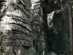 -梭布垭石林景区