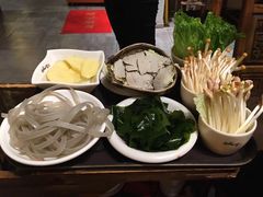 -纸盐河码头火锅(十八梯店)