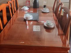 -恩宏德餐馆(平山道店)