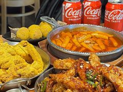 -BHC炸鸡(明洞总店)