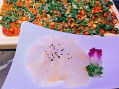 绝代双椒小嫩牛-热火朝天鲜切牛肉火锅(南强街巷店)