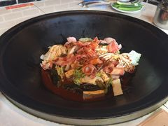 -王老六铁锅炖鱼(长春路店)