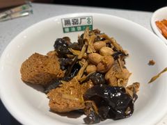 四季烤麸-黑窑厂糖油饼烤鸭·清真菜(旗舰店)