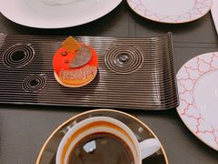 -Salon de The de Joel Robuchon(外滩18号店)