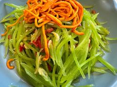 -辣盆盆麻辣小龙虾(哈尔滨总店)