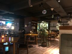 -JINNS锦时 steak&pizza(浸信会礼拜堂旧址店)