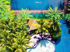 -三亚湾海居铂尔曼度假酒店