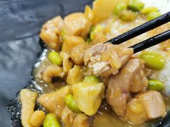 茭白毛豆烧鸡饭-四海游龙(大华店)