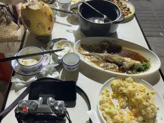 -范饭椰林川湘味海鲜·椰子鸡(三亚湾椰梦长廊店)