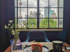 靠窗位-YUE·6·西式融合餐厅(外滩六号店)