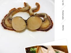 -余欢领鲜火锅(新街口店)