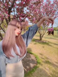 -Hello Lady发型设计