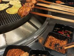 -彝人部落火盆烧烤(原内环足球场店)