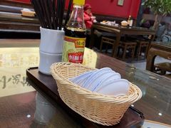 -笑来喜馄饨小笼工坊(通扬路店)