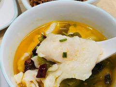 -老乡鸡(上海白玉兰广场店)