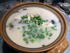 -姜君·千岛湖鱼头馆(浦东大道店)
