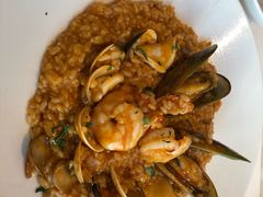 -港丽餐厅(高德置地店)