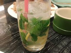 莫吉托-东方红海鲜百汇(国际大厦店)
