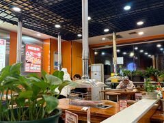 -哈尔滨小酒馆·鲜肉现穿自助烧烤(康新花园店)