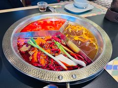 -廖掌柜·重庆鲜货火锅(上海首店)