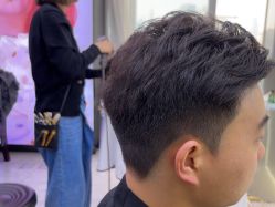 -藤野造型烫发染发