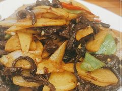 -金丝饭庄(金丝新天地保障性住宅小区店)