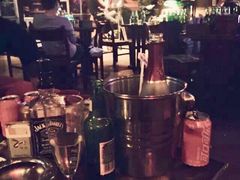 -南京天堂隔壁酒吧