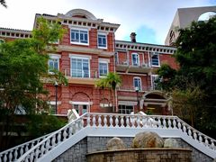 -香港大学