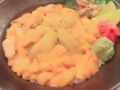 三色海胆饭-魔丼屋(日月光店)