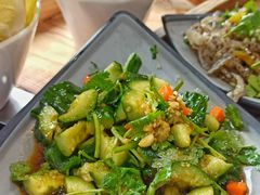 凉拌青瓜-老刘生态大鱼坊铁锅炖鱼(赛马场店)