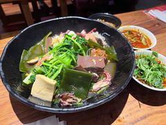 -万记麻辣烫国展总店