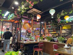 大堂-·缸桶屋·韩式牛肋条自助烤肉(西湖D11店)