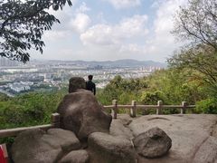 -灵岩山风景区