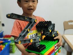 -童程童美信奥赛科技特长·乐高编程科创机器人(万达银盆岭校区)