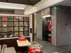 -海底捞火锅(稻河古街夜宵主题店)