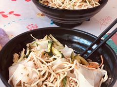 -媛媛家秘制鸡丝凉皮(陆慕店)