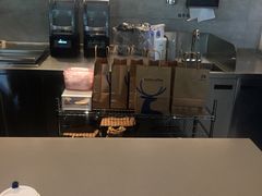 -瑞幸咖啡(怡富广场店)