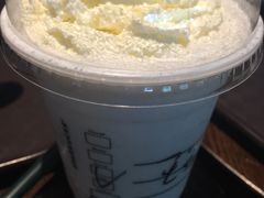 -星巴克(西藏路店)