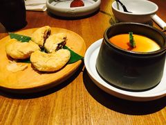 -云海肴·汽锅鸡·云南菜(天山百盛优客店)