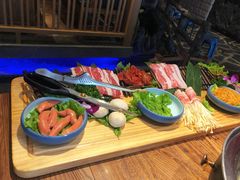 -明洞阿姨·韩式酱蟹烤肉·创意料理(三元桥店)