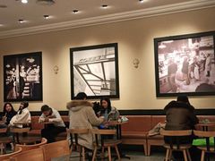 大堂-星巴克臻选(威海威高广场店)