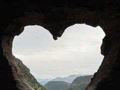-爱情山风景区