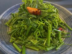 -伊带伊路新疆美食府(呼家楼店)